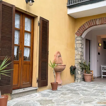 Casa Clara Besozzo